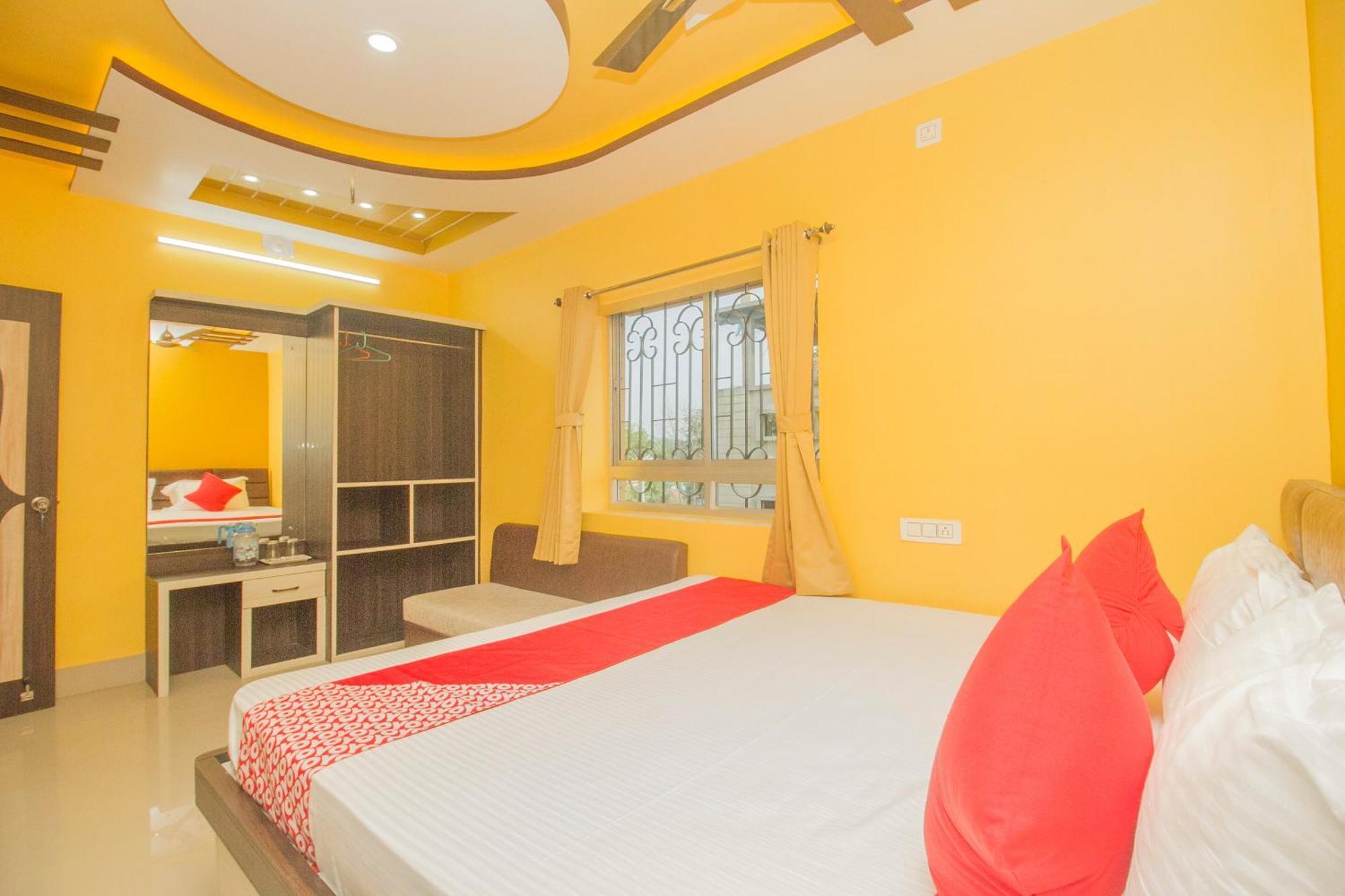 Super Hotel O Kalpana Residency Inn Siliguri Exterior foto