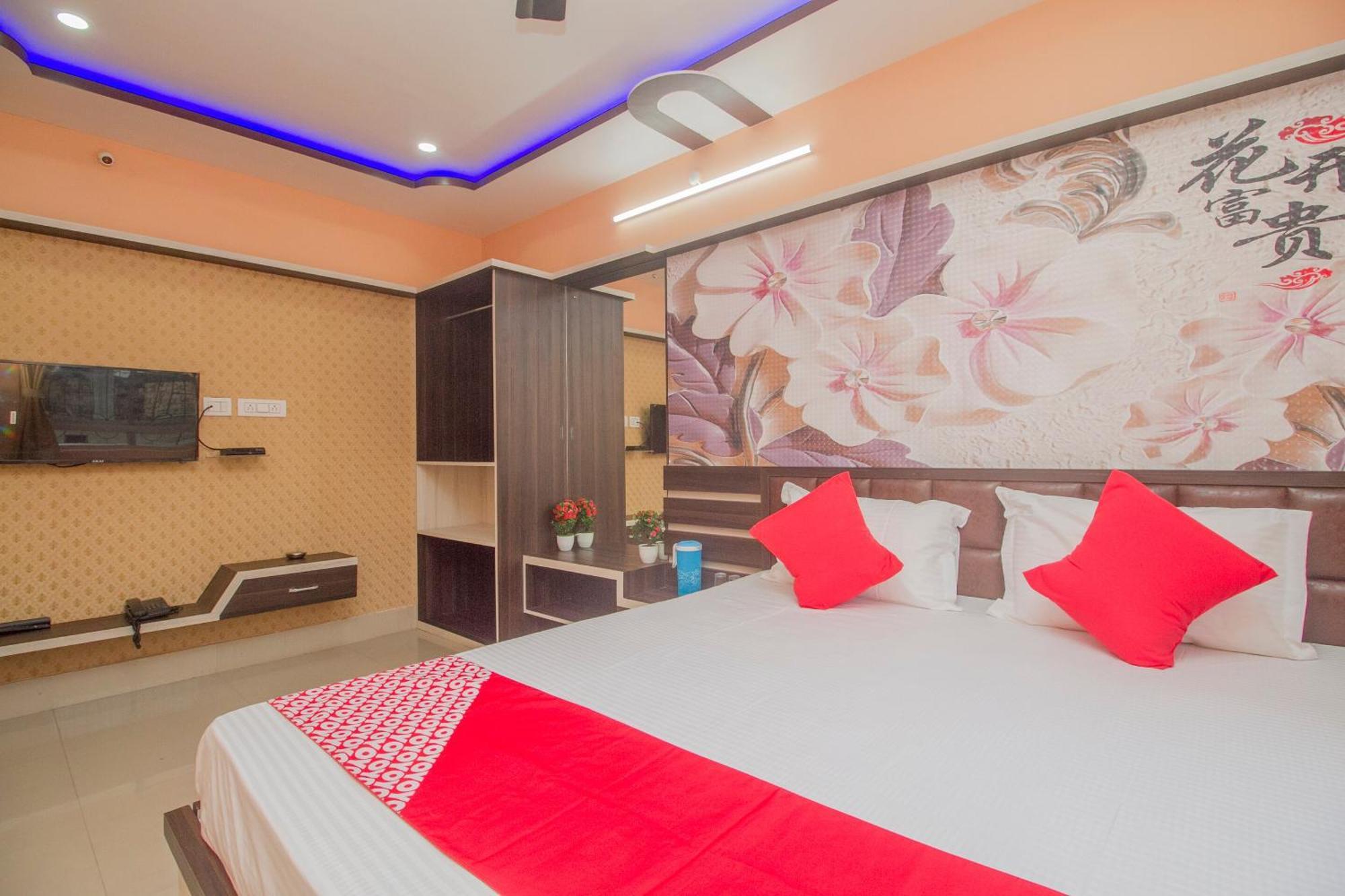 Super Hotel O Kalpana Residency Inn Siliguri Exterior foto