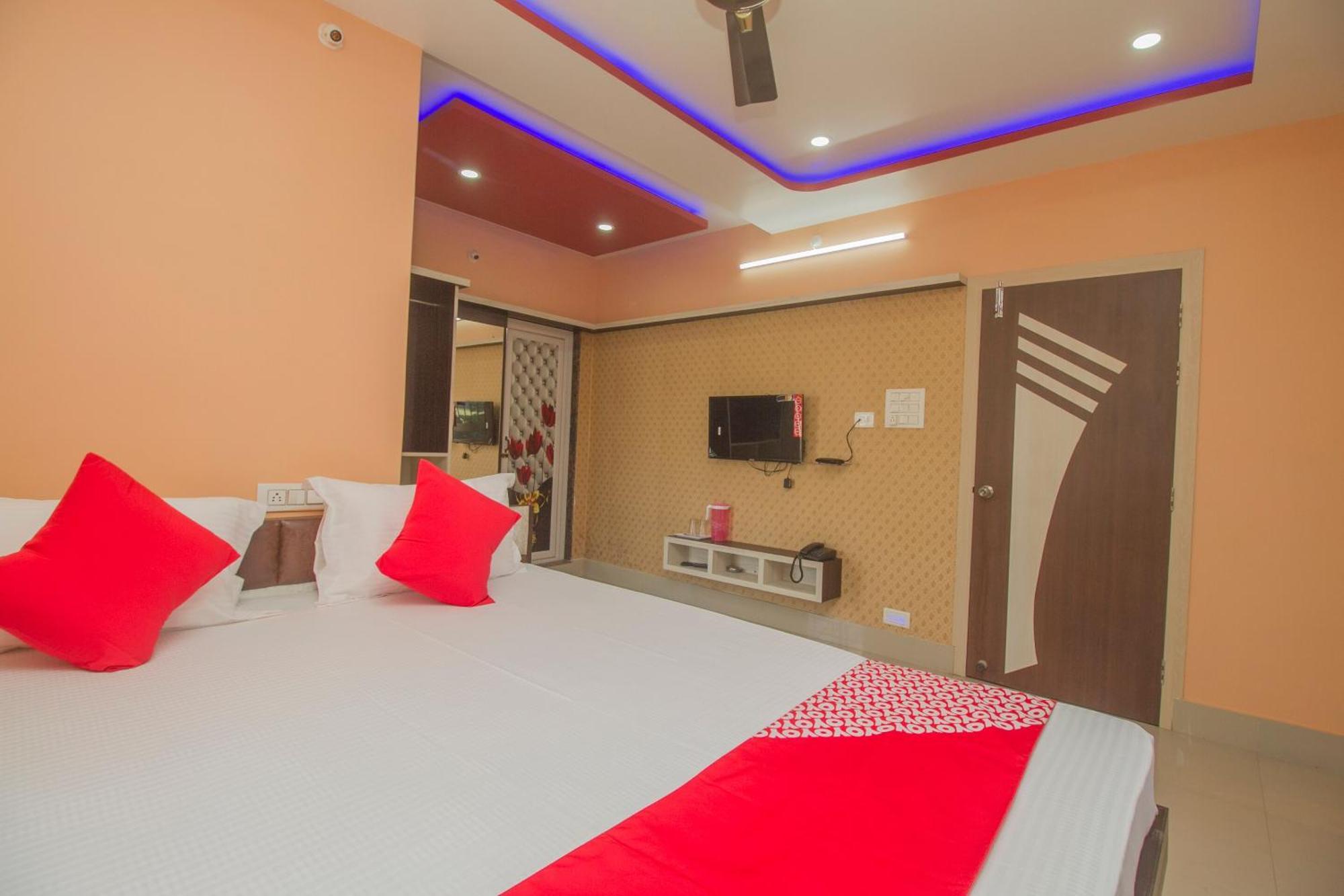 Super Hotel O Kalpana Residency Inn Siliguri Exterior foto